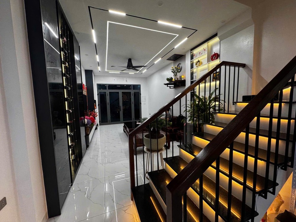Nhà Đẹp Mai Lâm ( Đông Anh ) - Tặng Nội Thất Gắn Tường - 4 Ngủ Rộng Rãi - 56M - Nhỉnh 7 Tỷ