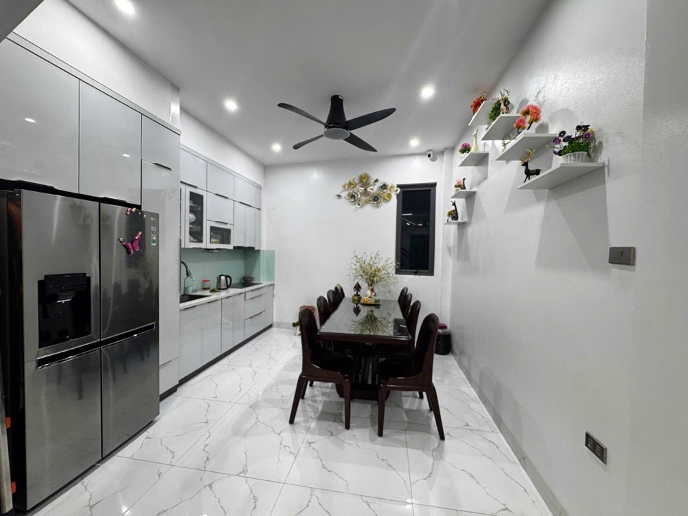 Nhà Đẹp Mai Lâm ( Đông Anh ) - Tặng Nội Thất Gắn Tường - 4 Ngủ Rộng Rãi - 56M - Nhỉnh 7 Tỷ