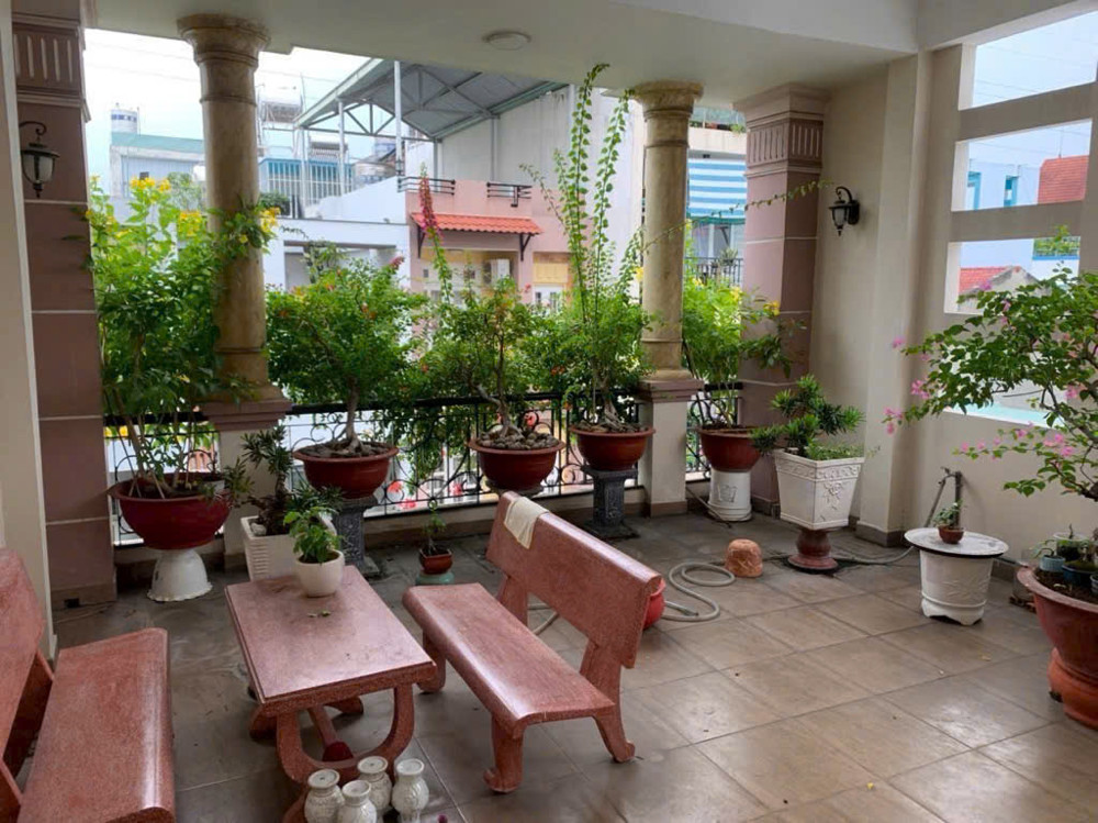 Tân Phú - Khu Nhà Giàu- Tân Sơn Nhì- 120M2 -4Tầng -Hẻm Xe Hơi- 15.X Tỷ