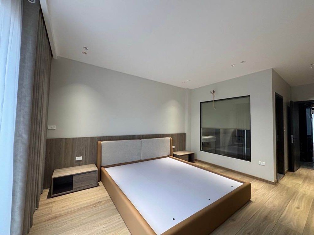 Bán Nhà Sài Đồng 55M2- 6 Tầng Thang Máy- Gara Ô Tô- 15.5 Tỷ