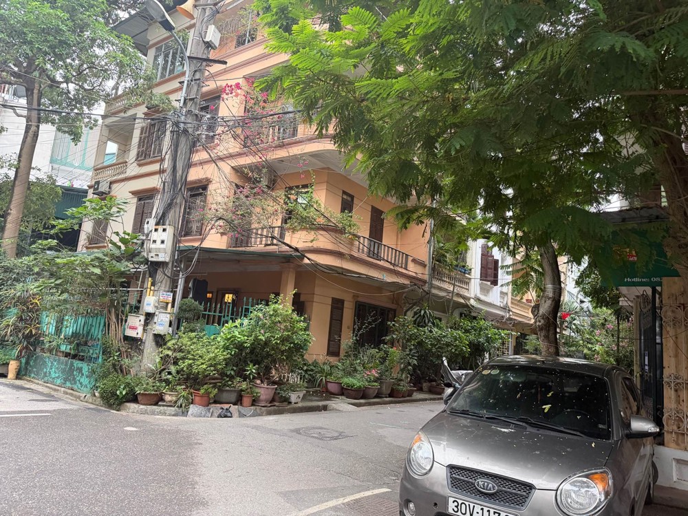 Ngõ Ô Tô Thông Chu Huy Mân, Long Biên 10 Tỷ 50M Tin Thật - Nhà Thật
