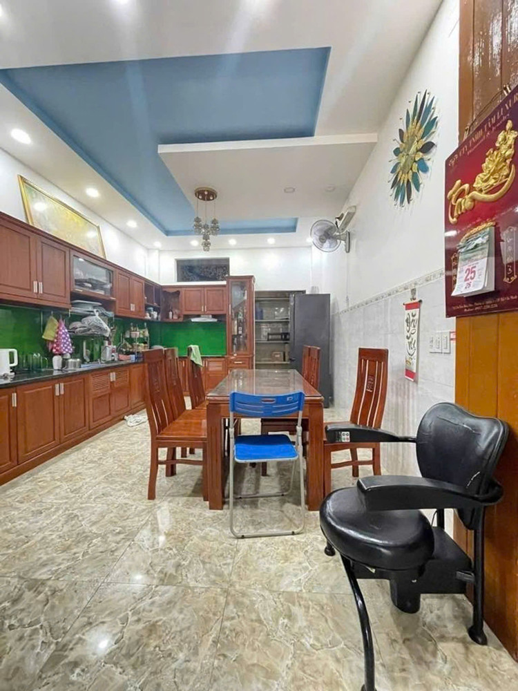 Nhà Mới Tinh Hẻm Xe Hơi - Gò Dầu - Tân Quý – Tân Phú- 3 Tầng Kiên Cố - Nhỉnh 6 Tỷ