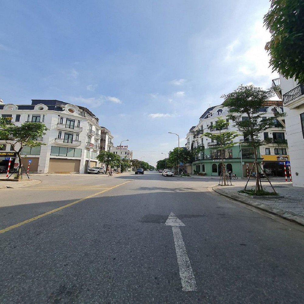 Đất Thạch Bàn Long Biên, 70M2 Ô Tô Vào Nhà, 10M Ra Cổ Linh 1X Tỷ Nhỏ. Lh 0392248515