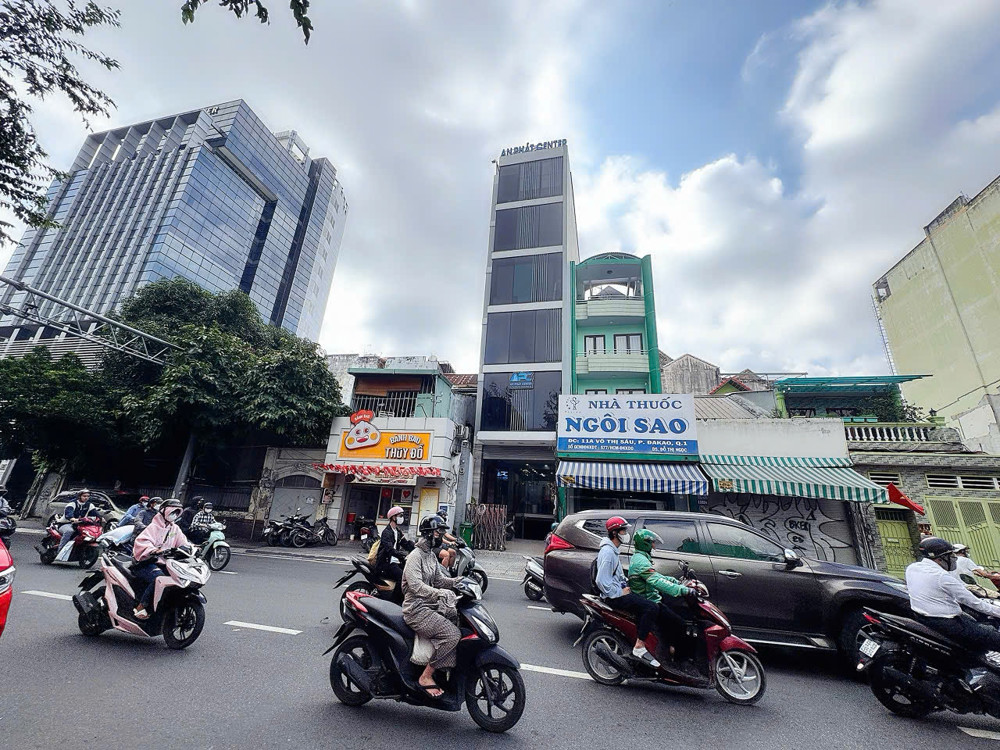 Bán Nhà Mặt Tiền Kd Đ.võ Thị Sáu, Quận 1 - Siêu Phẩm 96M2 Nở Hậu Vuông 7M*20m - Chính Chủ 1 Đời Xưa