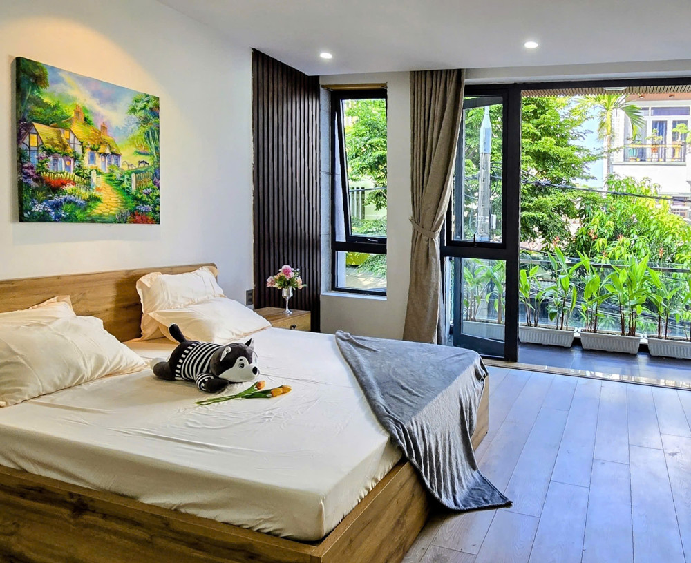 Nhà Đẹp 3T - Ngô Thế Vinh -100M2 - 10,95 Tỷ