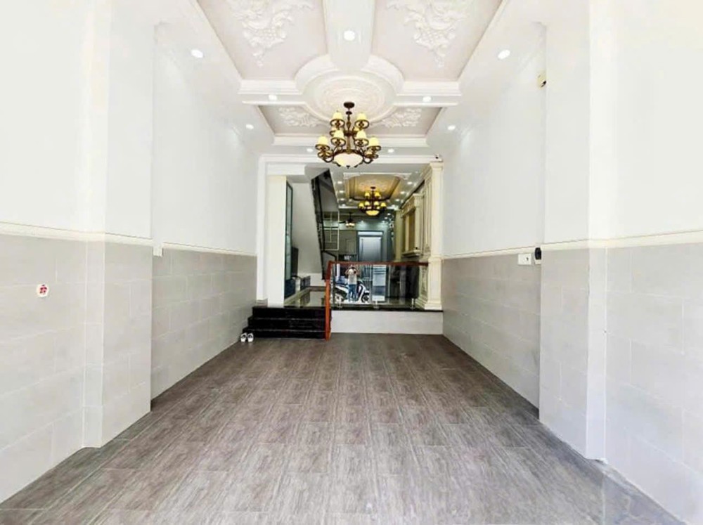 Nhà Hẻm Xe Hơi Đào Tông Nguyên, Ngay Chợ, 4X16m, 4 Tầng, Chỉ Hơn 7.5 Tỷ