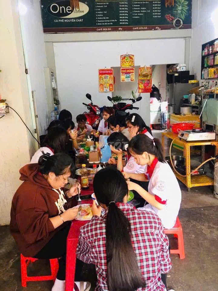 Sang Rẻ 38 Tr , Quán Ăn - Cafe Mt Đẹp Lắm, Mb Thuê Chỉ 4 Tr , Sát Trường Cao Đẳng Nghề Và Gần Ngã