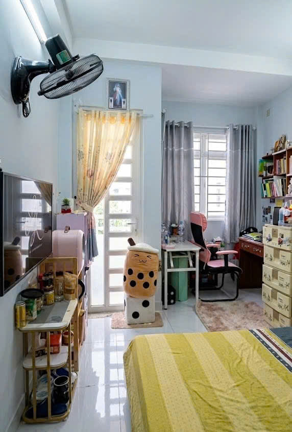 Bán Nhà 5 Tầng Lý Chính Thắng, Quận 3, Dt 3.4 X 7.5 M, Giá 7.5 Tỷ