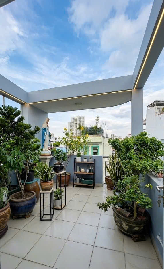 Bán Nhà 5 Tầng Lý Chính Thắng, Quận 3, Dt 3.4 X 7.5 M, Giá 7.5 Tỷ