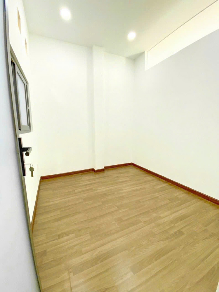 Nhà Hẻm Mới Đẹp, Kế Hẻm Xe Hơi