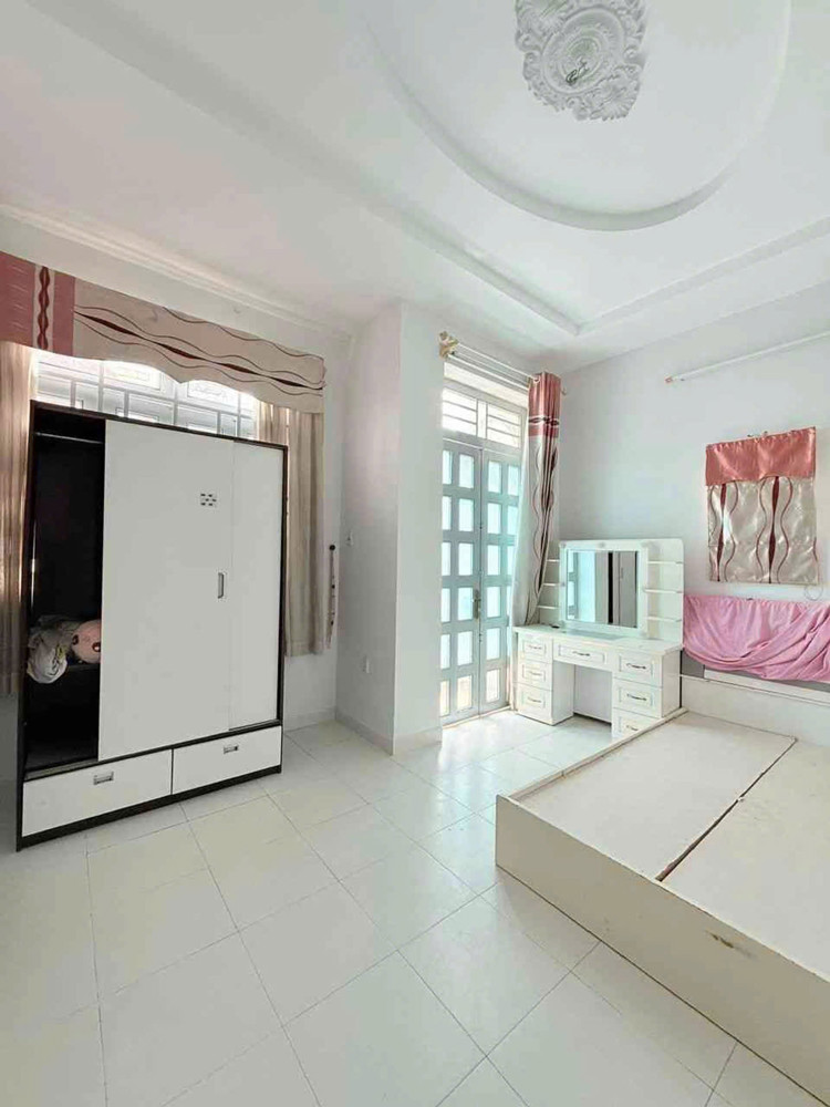 Nhà Hẻm Xe Hơi Đường Số 79 – 4.7M X16m, Quận 7 Chỉ 12 Tỷ 5
