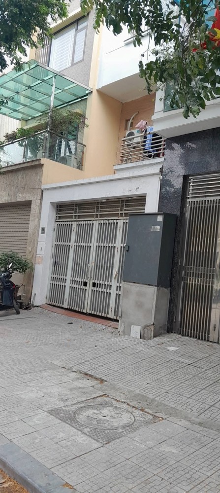 Ngọc Thụy Long Biên 11 Tỷ 50M Ngõ Ô Tô Gần Sát Phố,Trung Tâm Ngõ Nông