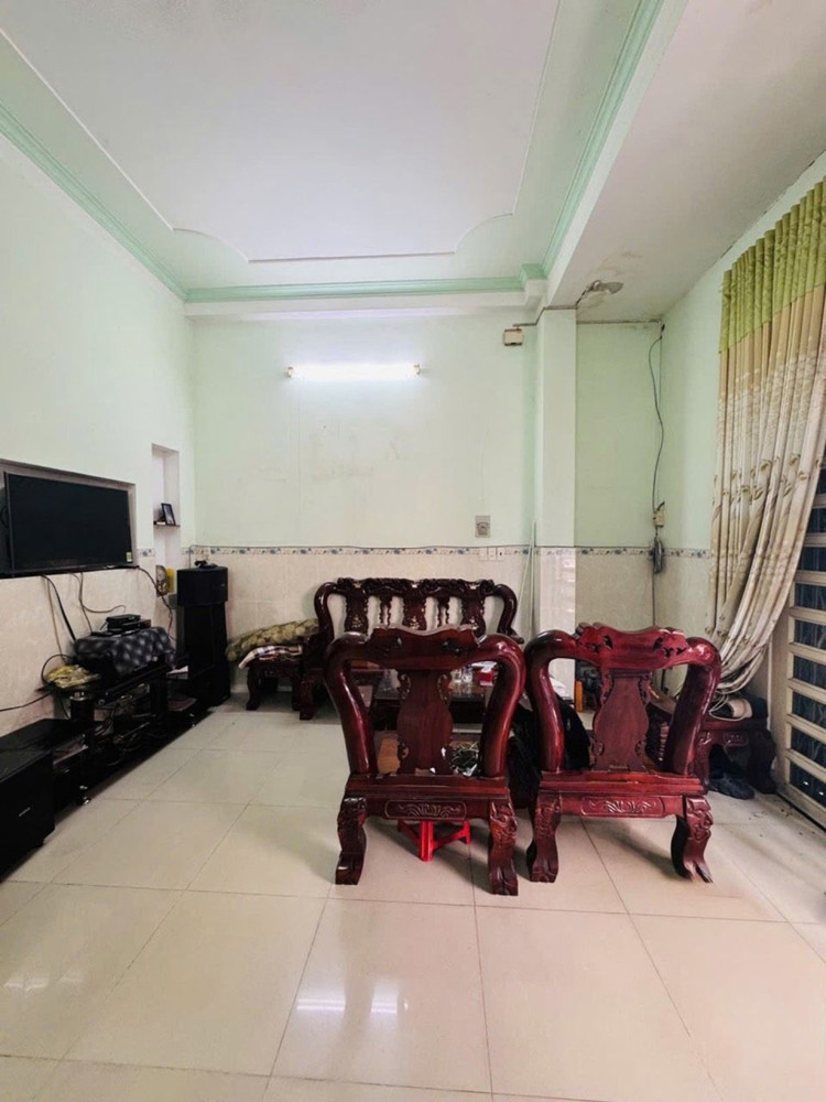 [L2473] Nhà 3 Tầng Ngang Bề Thế 6.3M Sát Chợ Tân Trụ, Tân Bình, Giá 5.X Tỷ