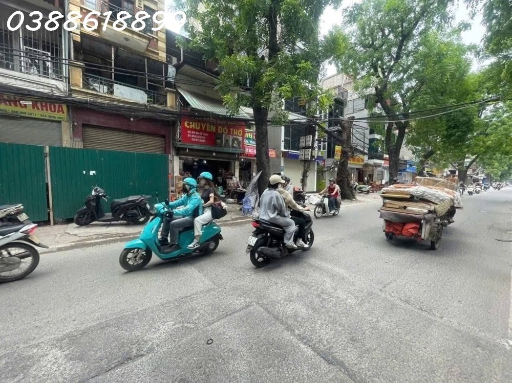 Mặt Phố Đê La Thành – Ba Đình – 100M² – Mặt Tiền 8M – Dòng Tiền 80 Triệu/tháng
