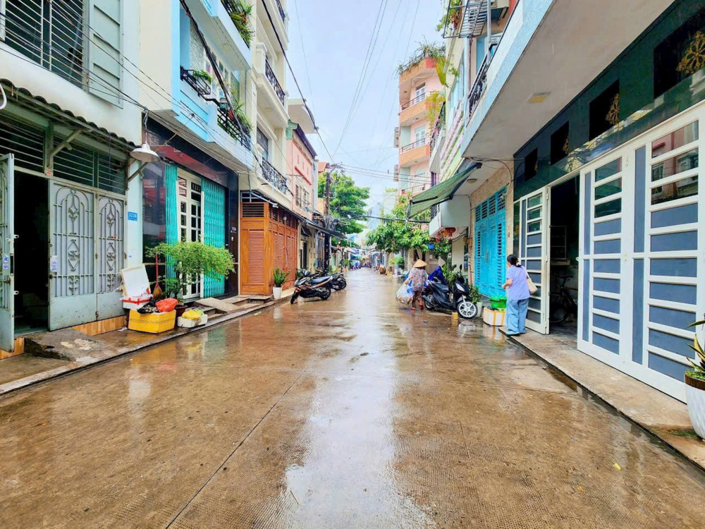 Chủ Định Cư Cần Bán Gấp Nhà Đẹp Thiết Kế Lệch Tầng 80M2 5 Tầng Gần Bàu Cát Tân Bình Nhỉnh