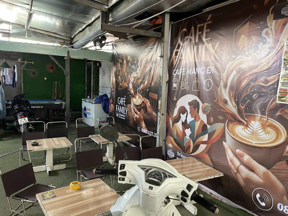 Hóc Môn ! Sang Nhượng Quán Cafe Võng Dt : 300 M2 Mb Thuê Chỉ 7Tr , Có 2 Pn Máy Lạnh, Tel :