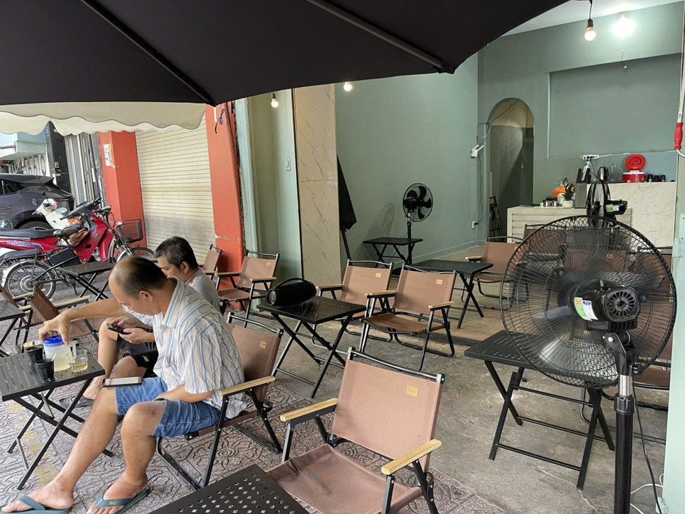 Quận 3 ! Quán Cafe Mt Trường Sa Đẹp Lắm – Vỉa Hè 9M Ngang, Thuê Mb Rẻ 3 Lầu Có 5 Phòng Cho Thuê,