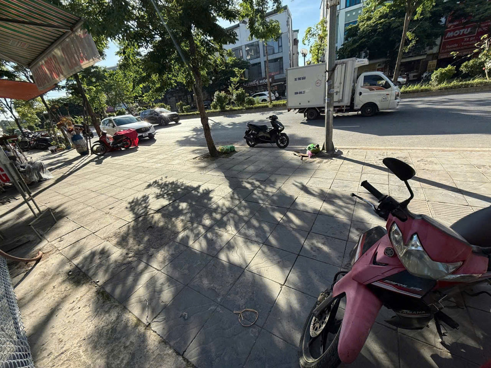 Đất Đẹp- Giá Tốt Cần Bán Nhanh Lô Đất Trục Chính Lý Thánh Tông , Ocen Park Huyện Gia Lâm Hà Nội