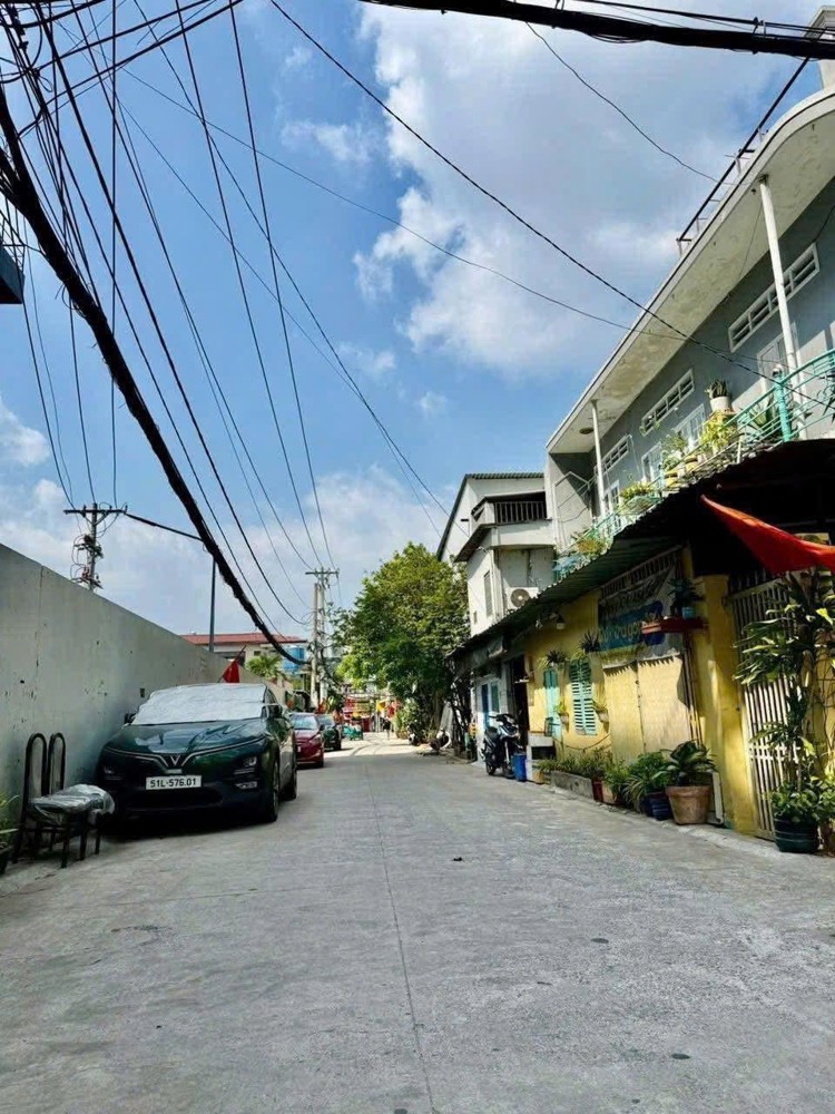 Ả Ỗ Ô Đấ .² Ầ Ễ Ả Ủ, Ỹ Â, Á . Ỷ