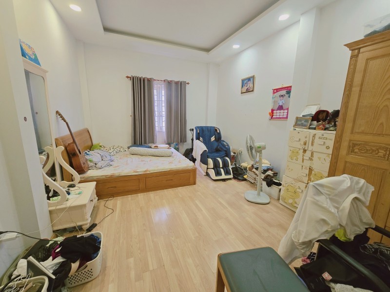 Bán Nhà Mặt Phố Đường Số 14, Phước Bình, Q9, Thủ Đức, Tp Hcm. Dt 88M2, 3 Tầng, Giá 10,95 Tỷ