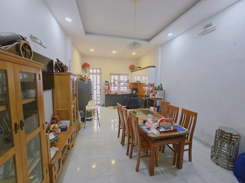 Bán Nhà Mặt Phố Đường Số 14, Phước Bình, Q9, Thủ Đức, Tp Hcm. Dt 88M2, 3 Tầng, Giá 10,95 Tỷ
