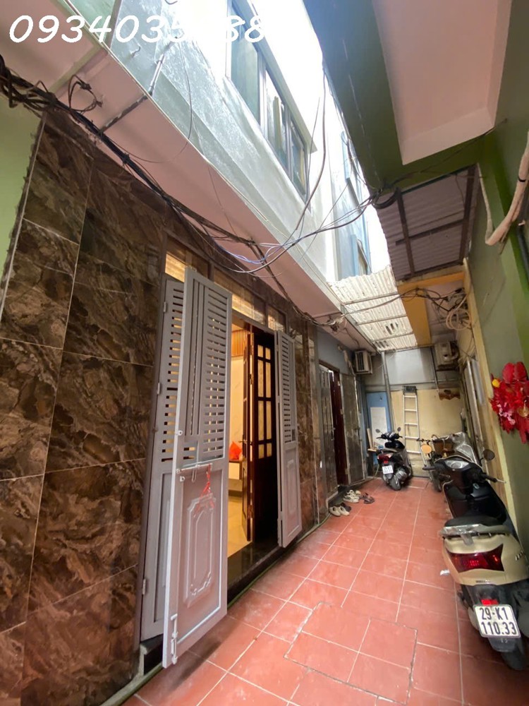 Thạch Bàn – Nhà Đẹp Full Nội Thất – 5 Tầng – Ở Ngay