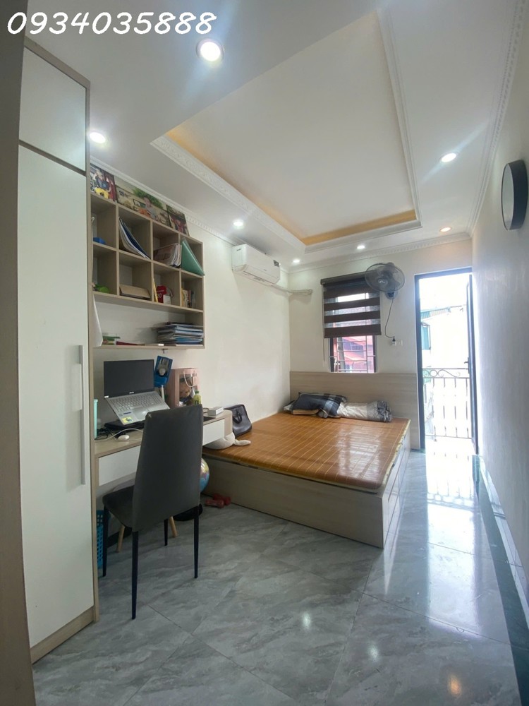 Thượng Thanh – Nhà Mới Đẹp – 5 Tầng – Full Nội Thất – 4 Phòng Ngủ