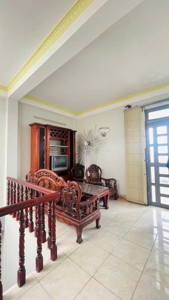 Bán Nhà Mặt Tiền Huỳnh Văn Nghệ - Gần Phạm Văn Bạch, 4,5X16m, 4 Tầng - 3 Pn, Chỉ 9,8 Tỷ