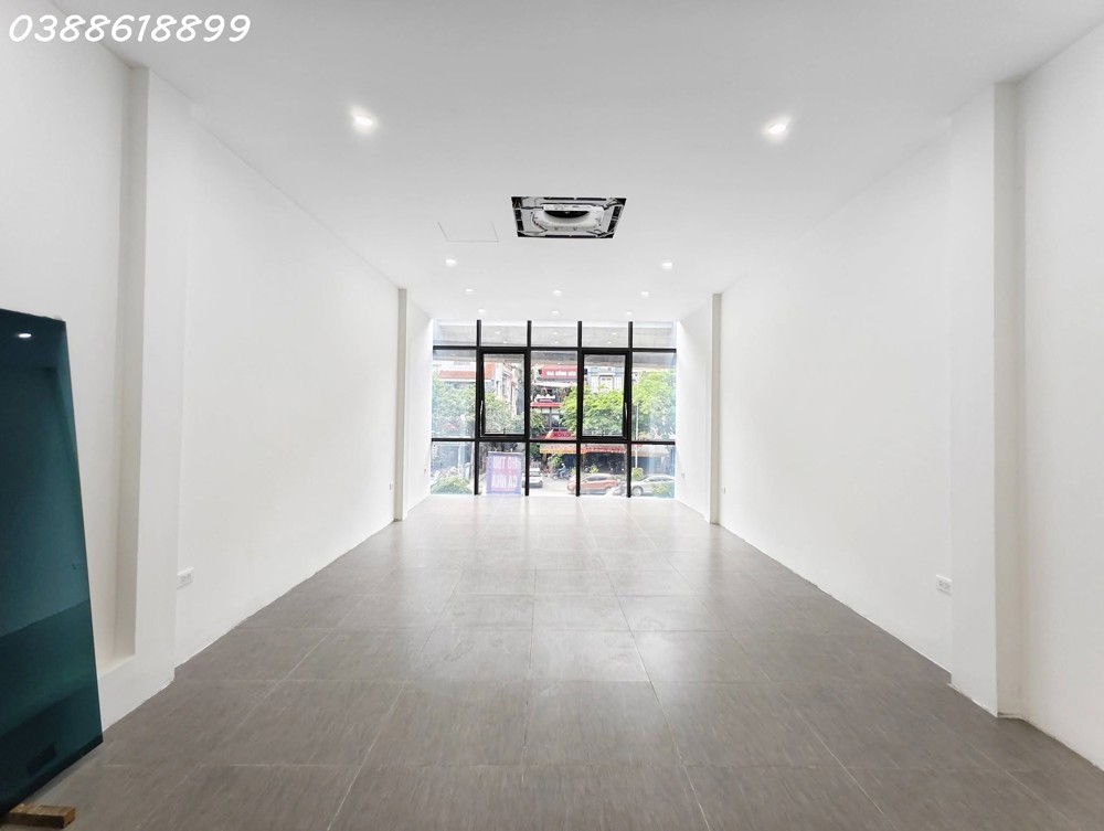 **Mặt Phố Nhật Chiêu - Tây Hồ 90M² - Mt 7M - View Hồ Tây - 6 Tầng Thang Máy - Gara 2 Ô Tô**