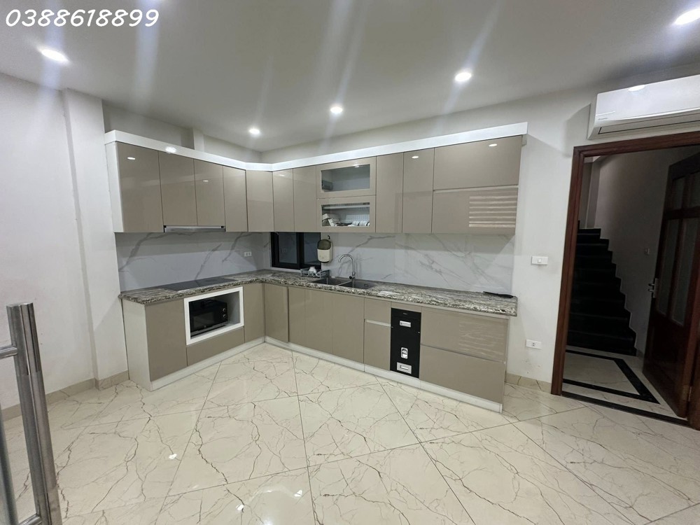 **Nhà Phân Lô Đỗ Quang 65M² - Mt 5.5M – 6 Tầng Thang Máy – Thông Sàn – Ô Tô Tránh**