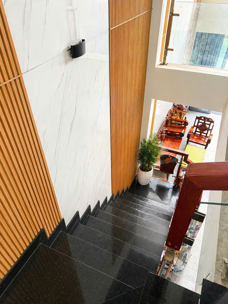 Nhà Đẹp- Giá Tốt Bán Nhanh Căn Nhà 2 Mặt Hẻm Trước Sau Tại Phường Phước Long A Tp Thủ Đức, Tphcm