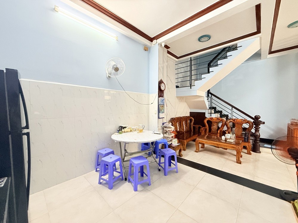 Bán Nhà Đồng Nai Quận 10 - Gần Mặt Tiền - Khu Vip