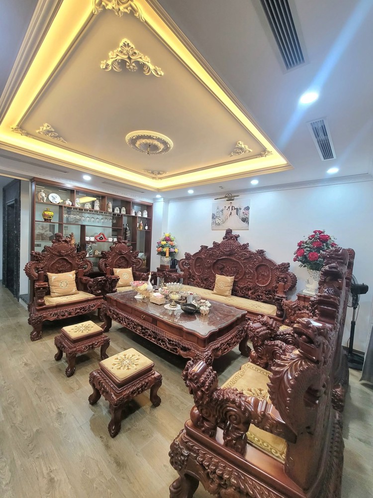 Nhà Thật Sài Đồng Long Biên 9 Tỷ 60M Lô Góc Ô Tô Đỗ Cửa,Sổ Đỏ