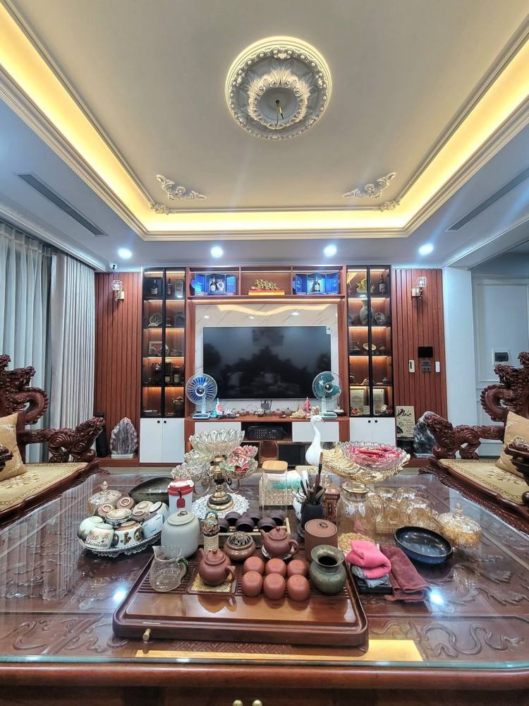 Nhà Thật Sài Đồng Long Biên 9 Tỷ 60M Lô Góc Ô Tô Đỗ Cửa,Sổ Đỏ