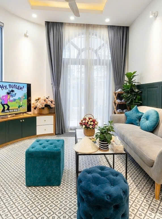 Siêu Phẩm Airbnb Nguyễn Thị Minh Khai, Đa Kao, Quận 1, Dòng Tiền 960 Tr, Giá 10.8 Tỷ