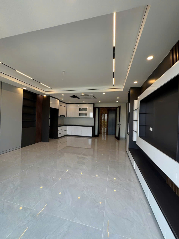 Bán Nhà Bát Khối 55M2, 6 Tầng Thang Máy, Ngõ Thông Ô Tô Tránh- 13.8 Tỷ