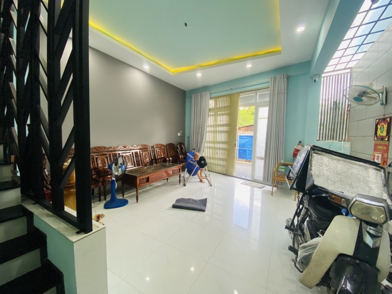 Bán Nhà 3 Tầng Đường Số 23, Bình Trưng Tây, Q.2, Tp Hcm. Dt 64M2, Sổ Hồng Riêng. Giá 7.45 Tỷ