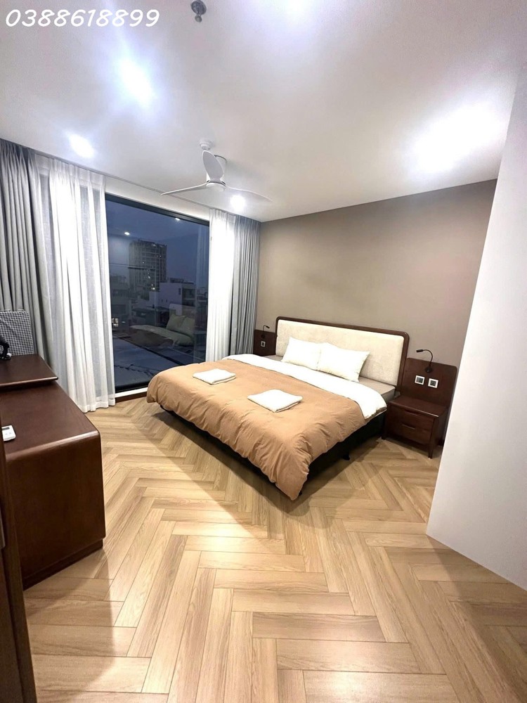 Apartment Liễu Giai Dt 140M² - Mt 8M - 9 Tầng Thang Máy - Dòng Tiền 2.4 Tỷ/năm