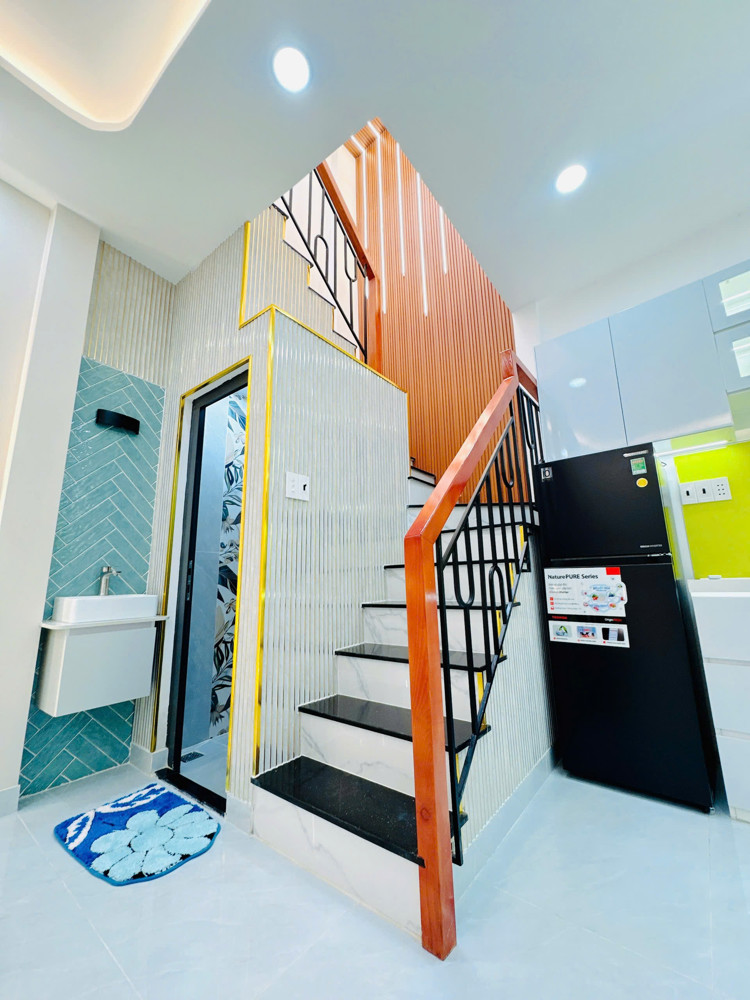 Nhà Mới 36M2 Ngang Khủng 7.6M Vài Bước Ra Mặt Tiền Hưng Phú P9q8