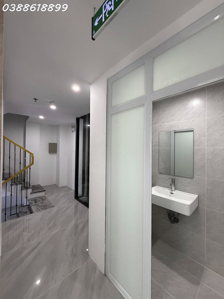 Tòa Văn Phòng Lê Đức Thọ 112M² - Mt7m - 11 Tầng Thang Máy - Dòng Tiền 200 Triệu/th