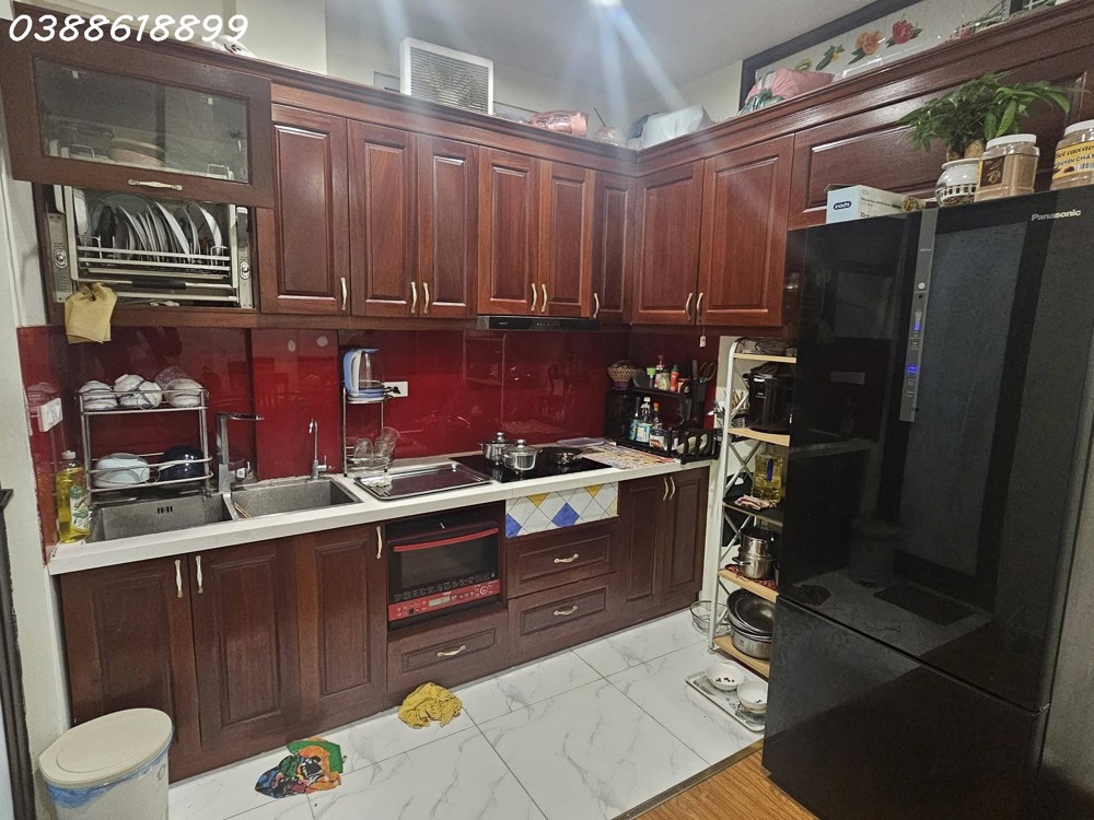 Phân Lô Trần Quang Diệu - Hoàng Cầu 90M² - Mt9.7m - 4 Tầng - Ô Tô Tránh - Kinh Doanh