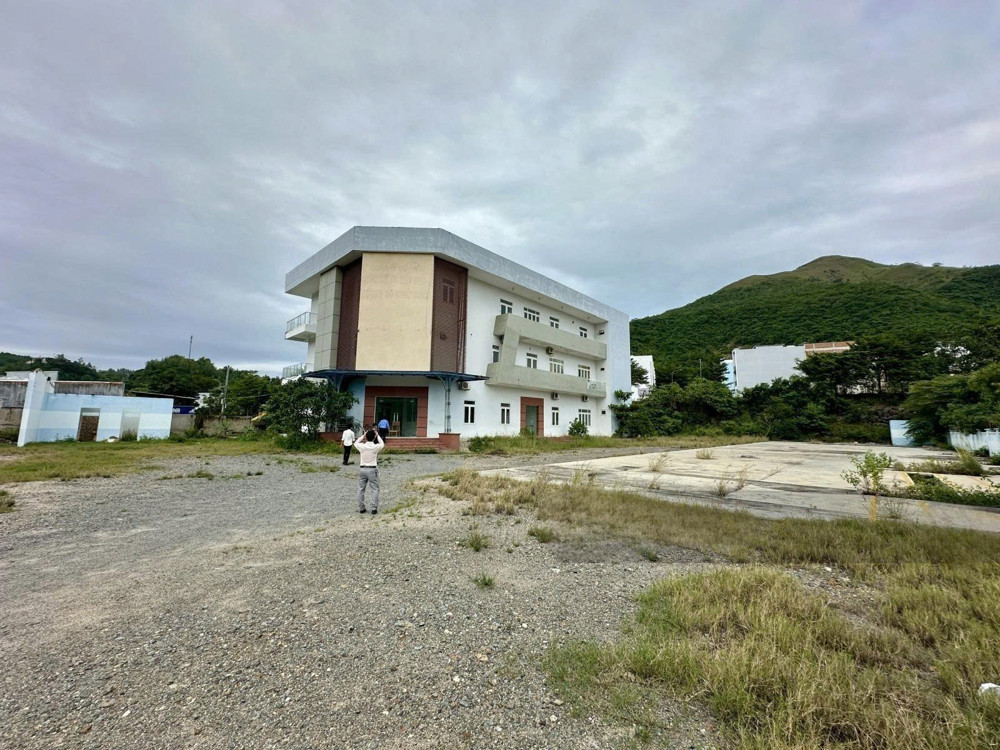 Cho Thuê Mặt Bằng Đường 2/4 Rộng 5000M2 Thời Hạn 15 Năm. Giá Thuê 140 Triệu/tháng