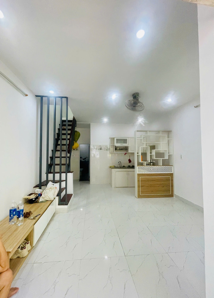► K266 Hoàng Diệu, Gần Nguyễn Văn Linh, 35M2, 2 Tầng 3Pn, Ở Ngay Nhỉnh 3 Tỷ