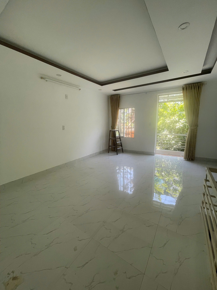 ► K266 Hoàng Diệu, Gần Nguyễn Văn Linh, 35M2, 2 Tầng 3Pn, Ở Ngay Nhỉnh 3 Tỷ
