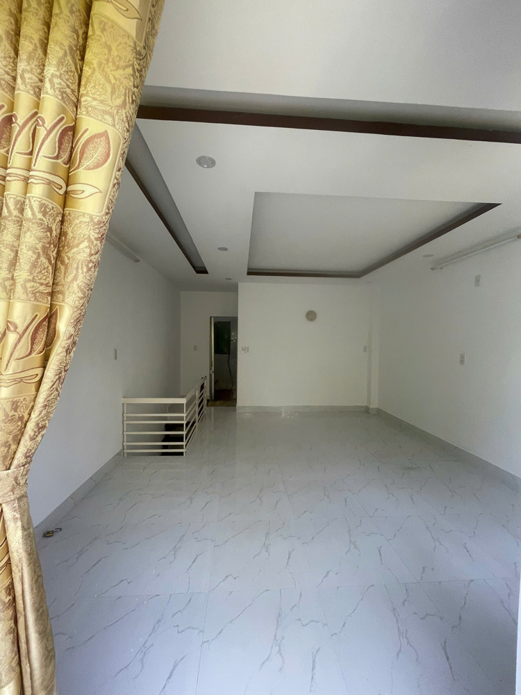 ► K266 Hoàng Diệu, Gần Nguyễn Văn Linh, 35M2, 2 Tầng 3Pn, Ở Ngay Nhỉnh 3 Tỷ