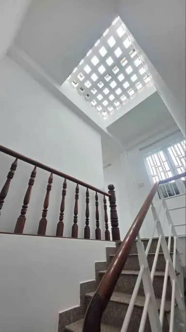 Nhà Nhà 4 Tầng Hẻm Xe Hơi Thông Phú Thọ Hòa 52M2 5 Phòng Ngủ Nhỉnh 7 Tỷ Xíu