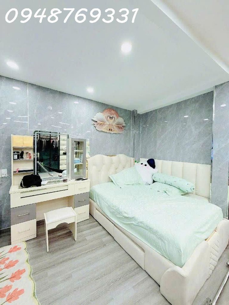 Bán Căn Hộ Dịch Vụ Âu Dương Lân Q.8 – Thang Máy – Dòng Tiền 150Tr/tháng -0948769331