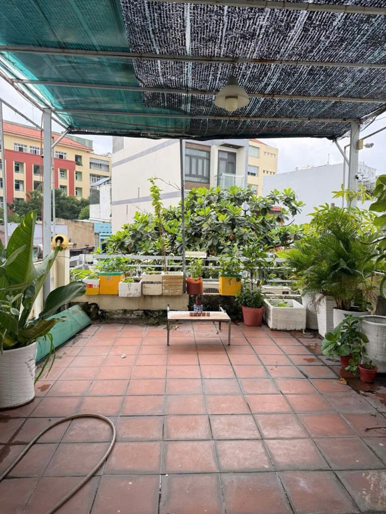 Mặt Tiền Ngay Lạc Long Quân 80M2 3 Tầng Dòng Tiền 400Tr Năm Nhỉnh 12 Tỷ Xíu