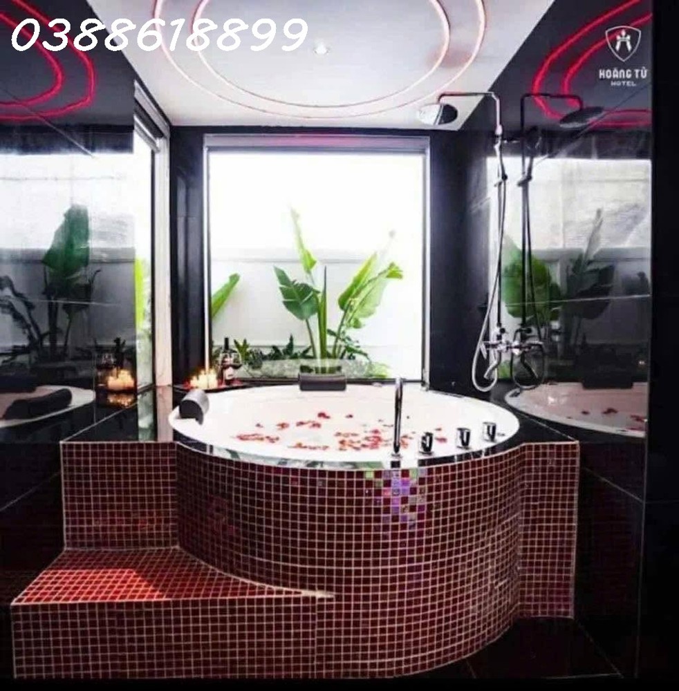 Biệt Thự Đơn Lập Mỹ Đình - Nam Từ Liêm 200M² - Mt 12M - Lô Góc - Dòng Tiền 60 Triệu/tháng - Giá 72