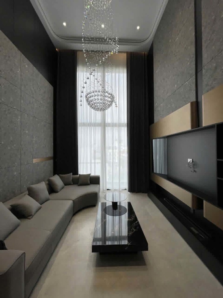 Bán Nhà Phố Trạm 60M2, 6 Tầng Thang Máy, Gara Ô Tô- 18 Tỷ
